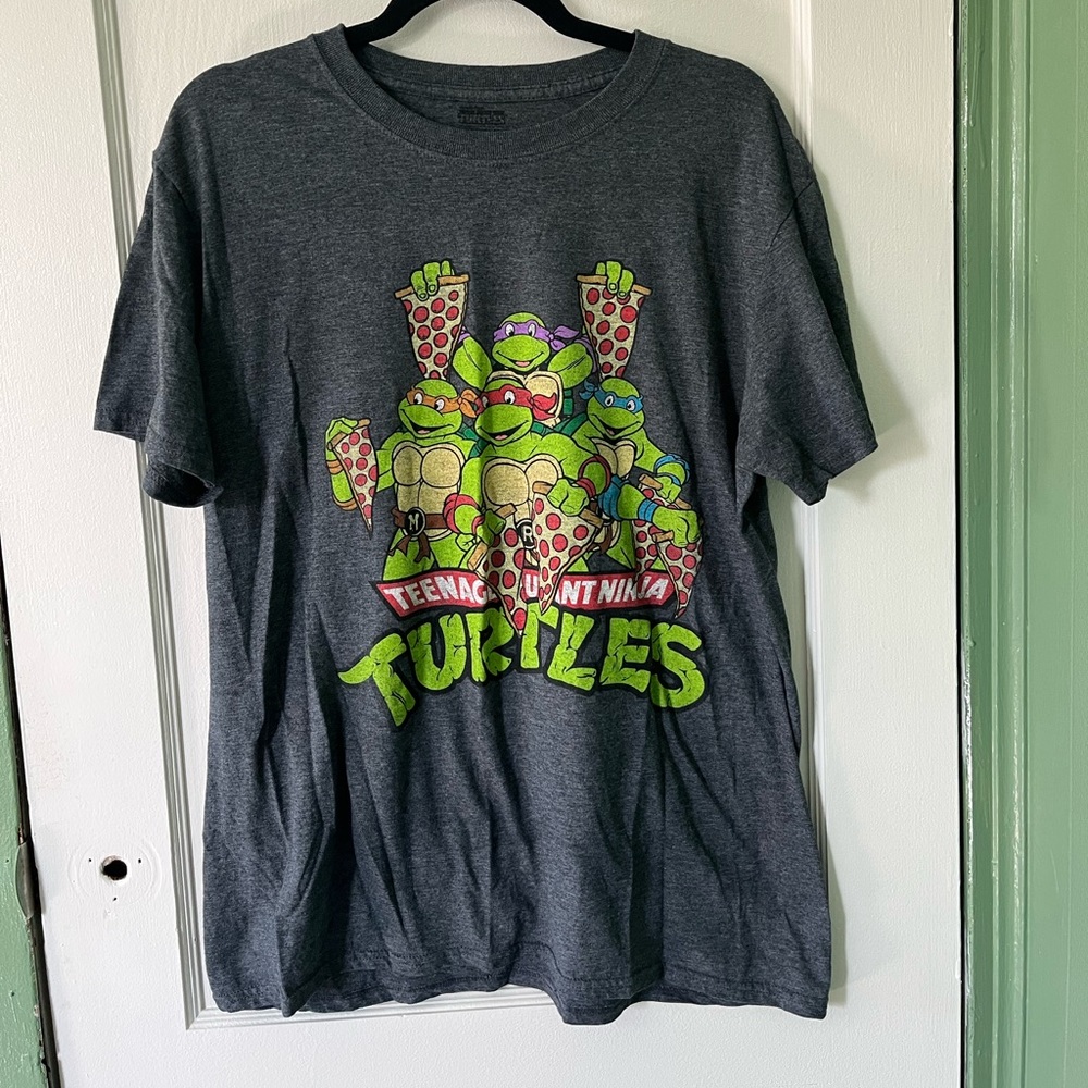 Ninja turtles tshirt size L